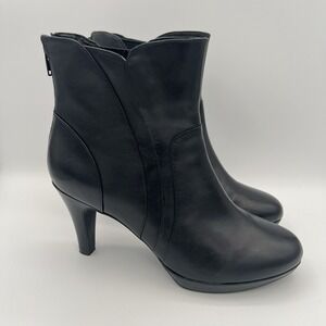 Clarks Indigo Leather Heels Boots Back Zip‎ Slip On Black Size 9